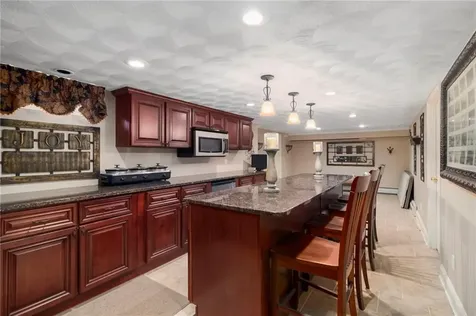 99 Blackstone Avenue Warwick RI 02889