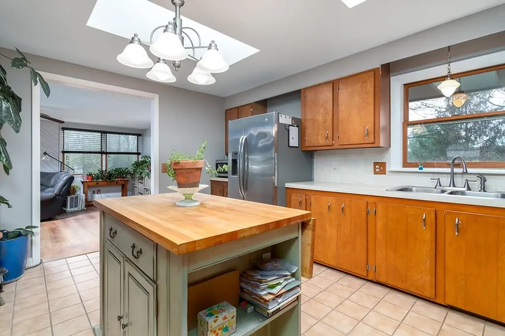 26 Meadow Sweet Trail Narragansett RI 02874