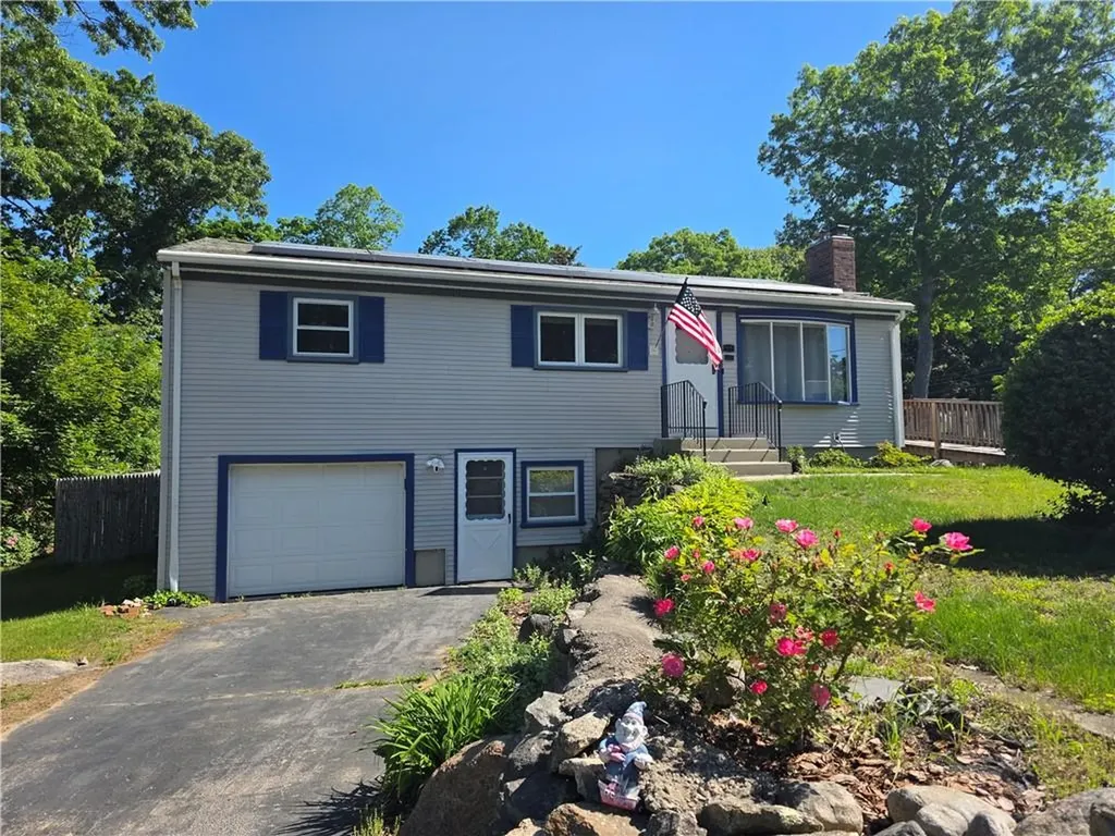 1 Hopkins Court Coventry RI 02816