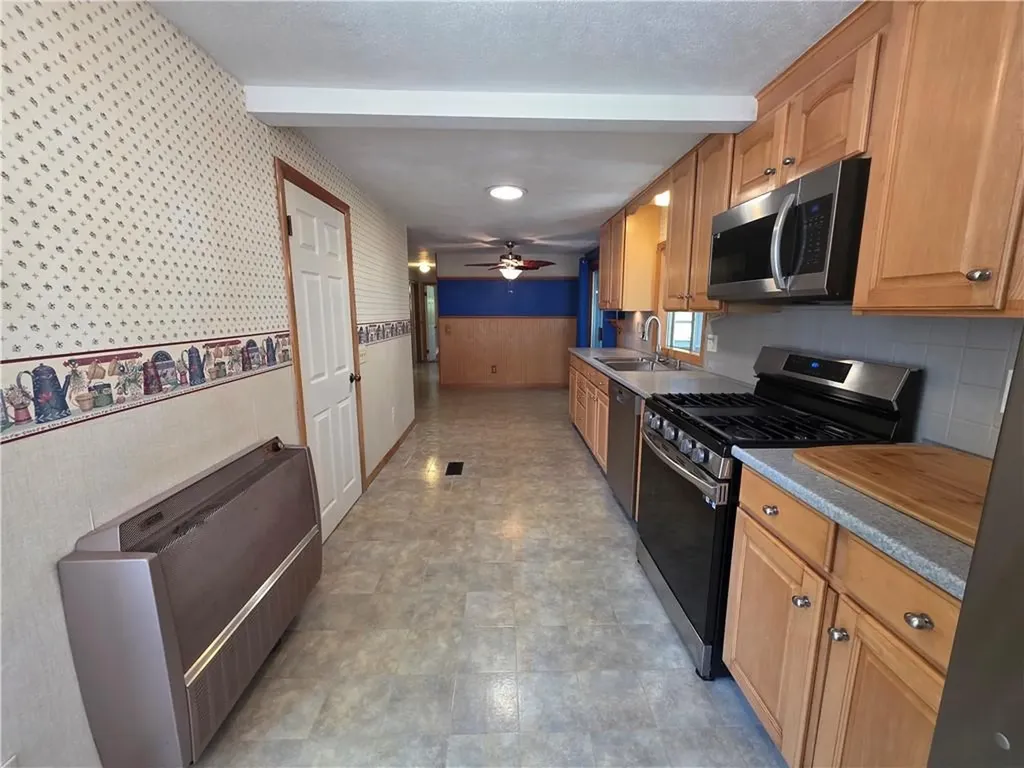 1 Hopkins Court Coventry RI 02816
