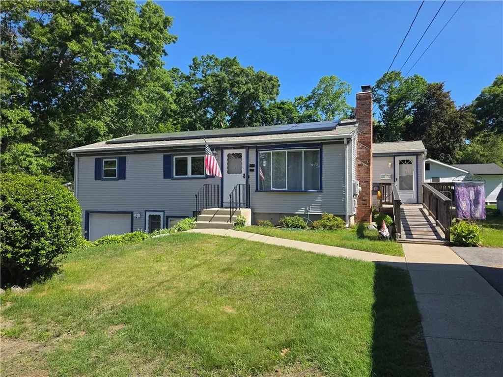 1 Hopkins Court Coventry RI 02816