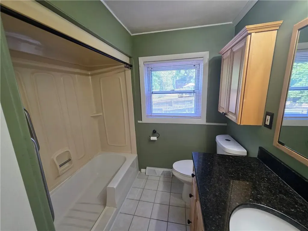 1 Hopkins Court Coventry RI 02816