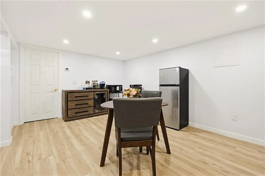 34 Massachusetts Avenue Cumberland RI 02864