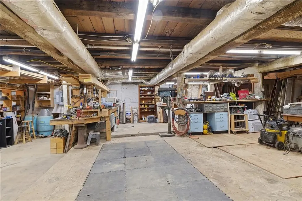953 955 Victory Highway Burrillville RI 02839