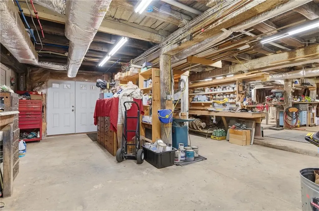 953 955 Victory Highway Burrillville RI 02839