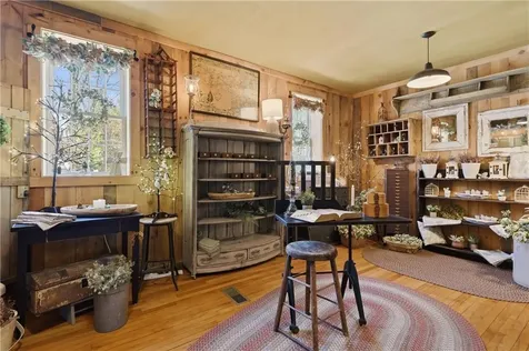 953 955 Victory Highway Burrillville RI 02839