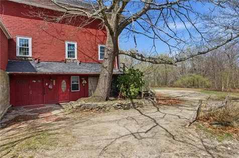 953 955 Victory Highway Burrillville RI 02839