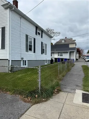 53 Catherine Street Bristol RI 02809