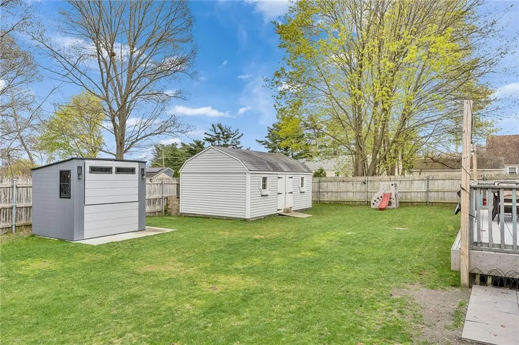 104 Larkin Avenue Warwick RI 02886