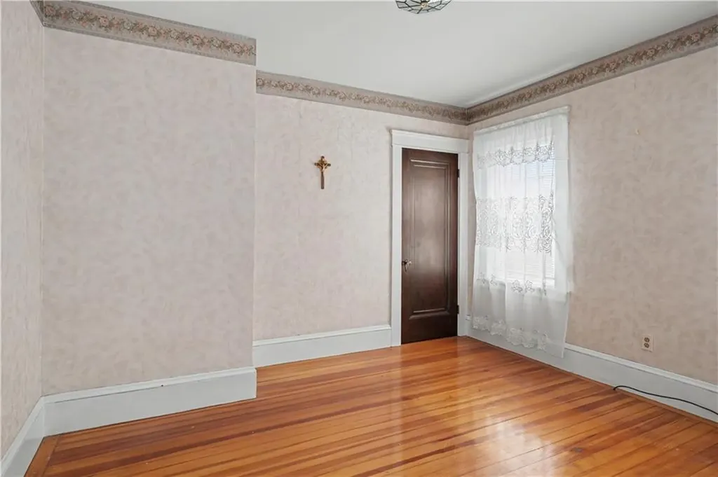 122 Caporal Street Cranston RI 02910