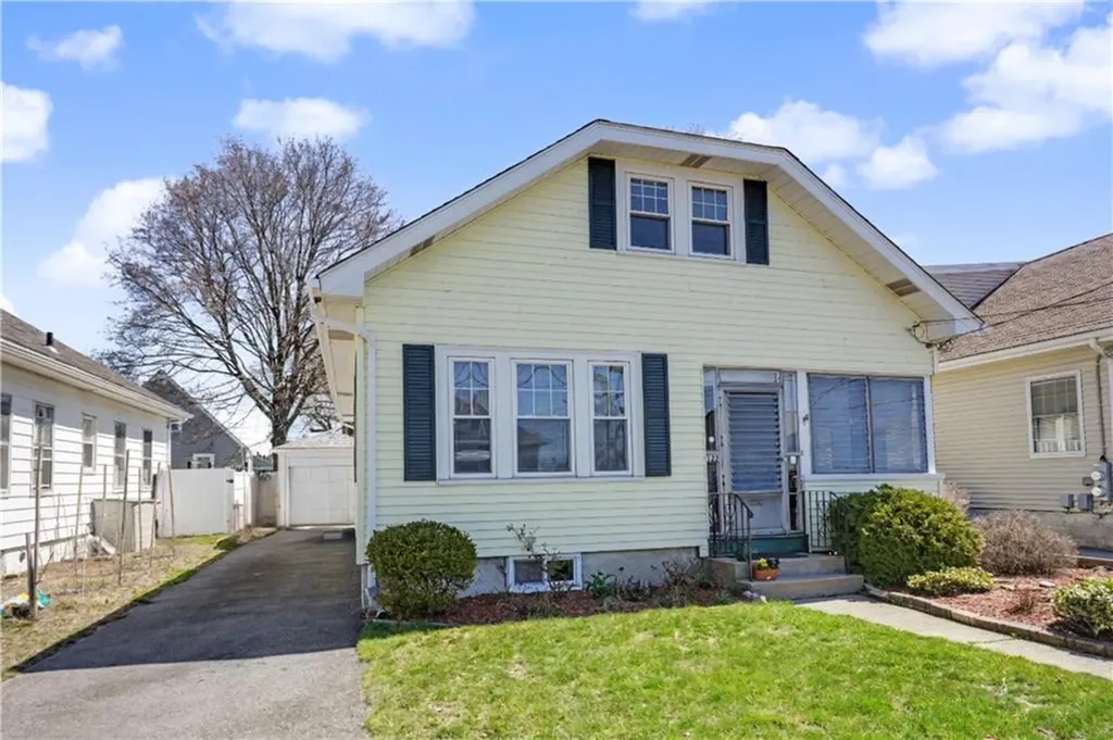 122 Caporal Street Cranston RI 02910