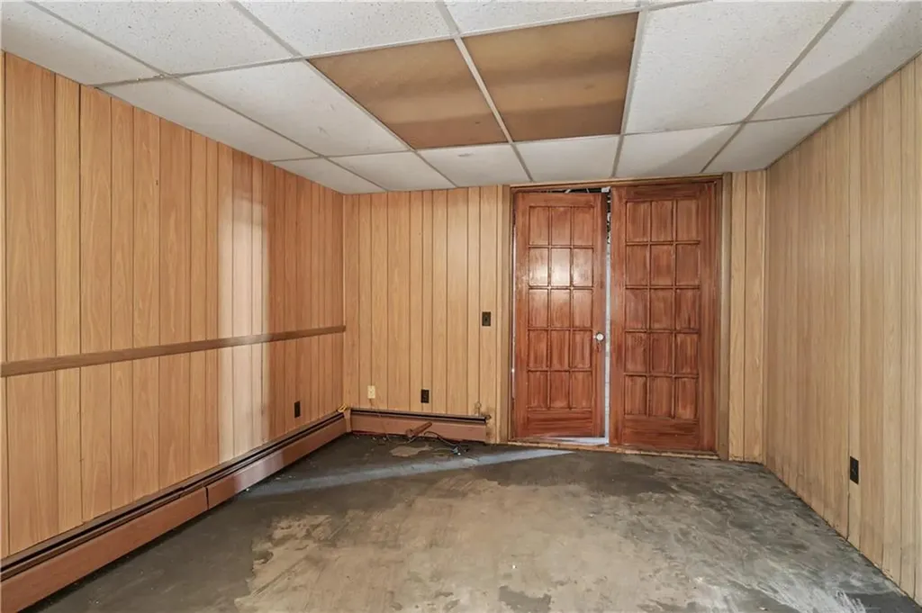 122 Caporal Street Cranston RI 02910