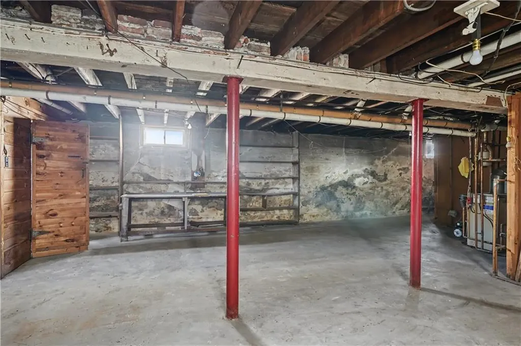 122 Caporal Street Cranston RI 02910