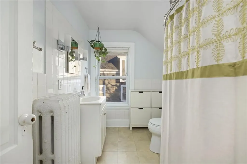 377 Hope Street Providence RI 02906
