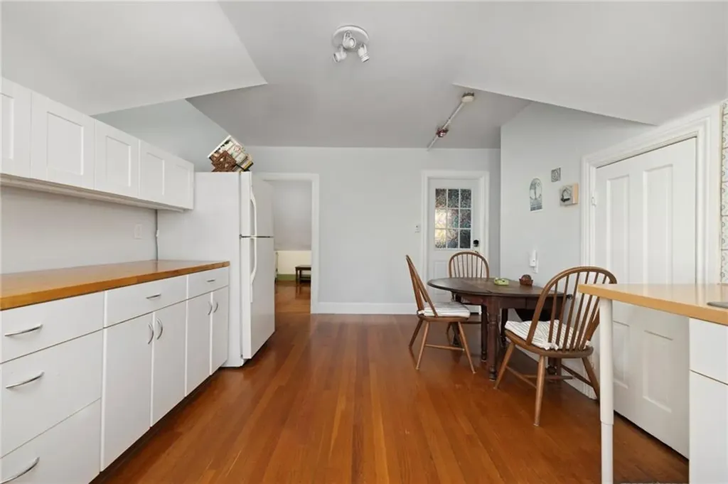 377 Hope Street Providence RI 02906