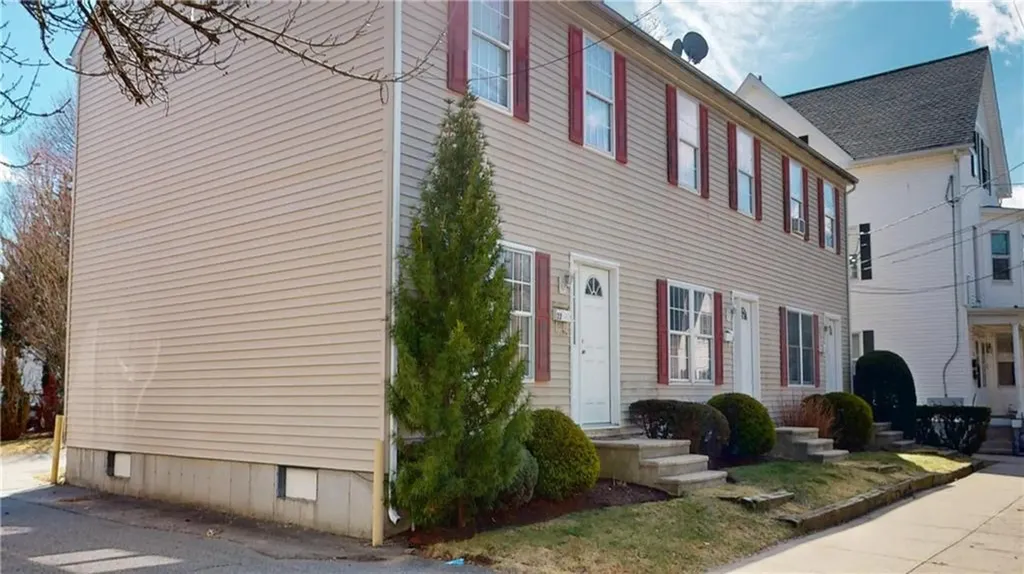 24 Vernon Street Providence RI 02903