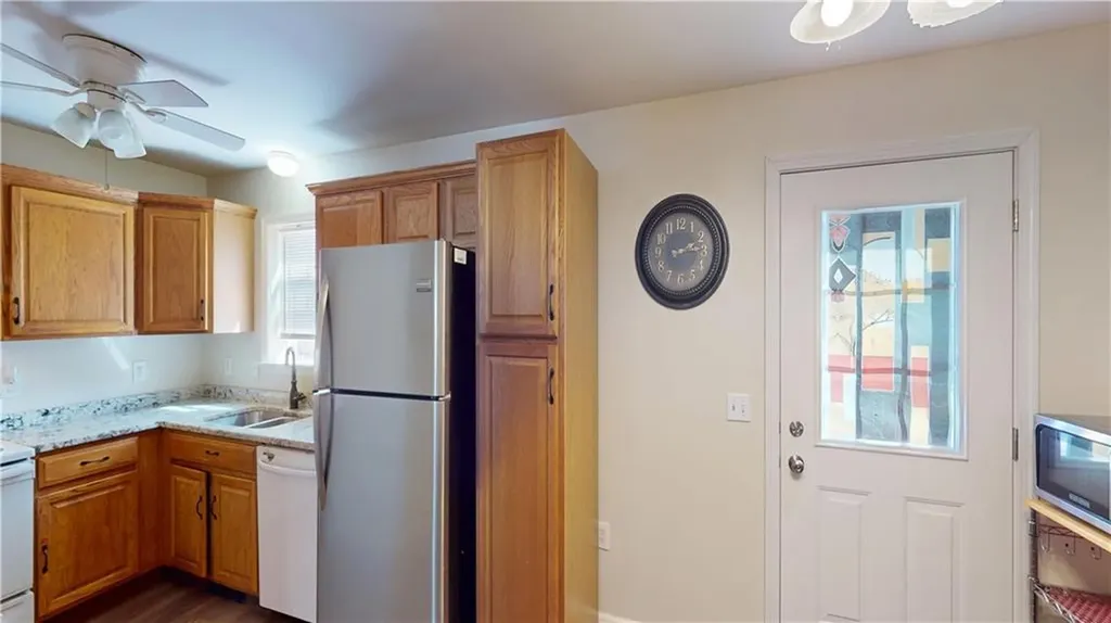 24 Vernon Street Providence RI 02903
