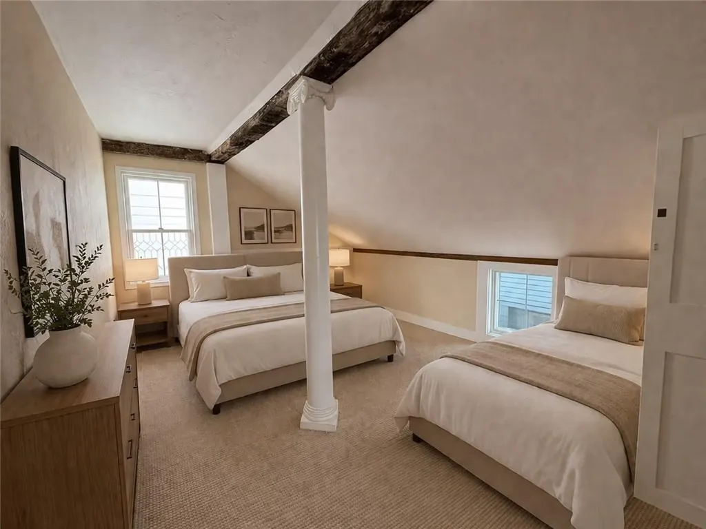 24 Houston Avenue Newport RI 02840