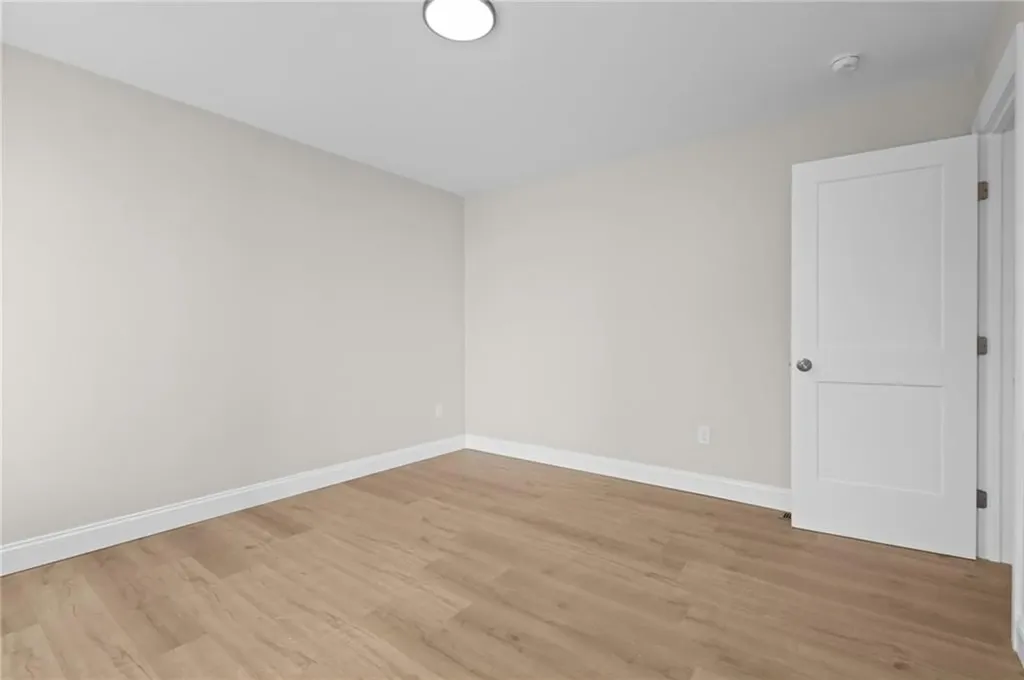 804 Douglas Avenue Providence RI 02908