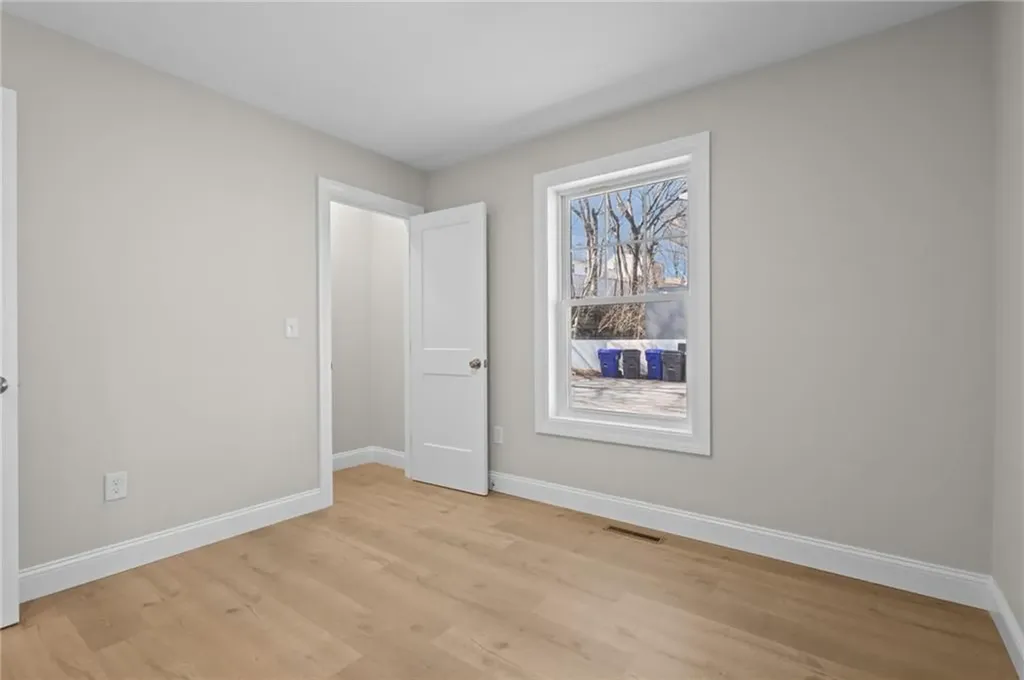804 Douglas Avenue Providence RI 02908