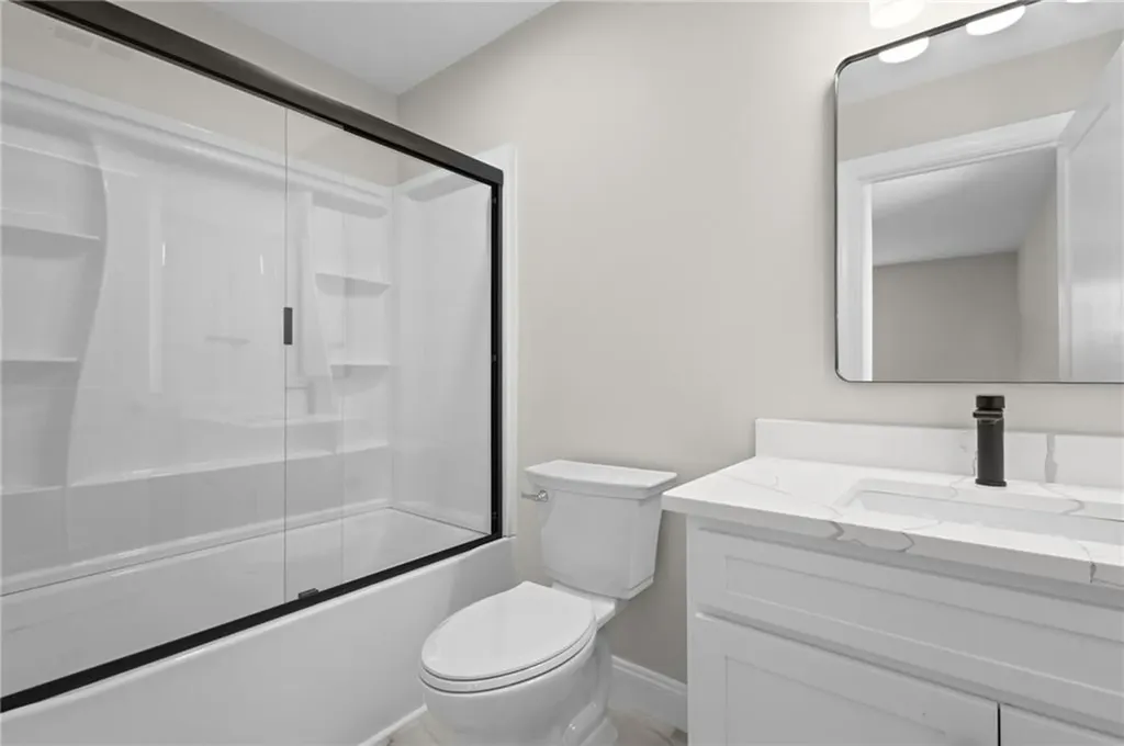 804 Douglas Avenue Providence RI 02908