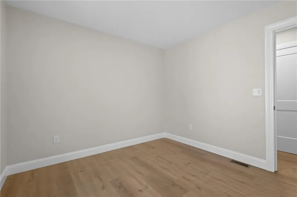 804 Douglas Avenue Providence RI 02908