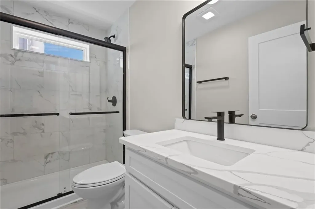 804 Douglas Avenue Providence RI 02908