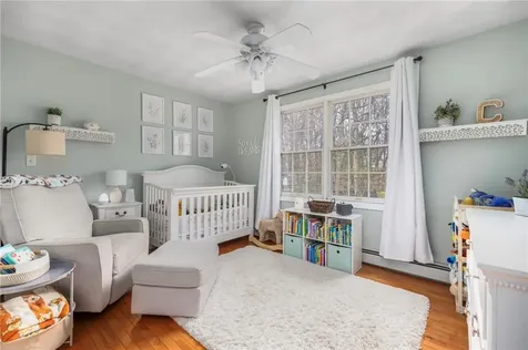 14 Canton Court Cranston RI 02921
