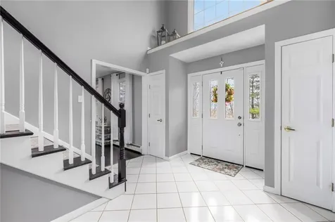 14 Canton Court Cranston RI 02921