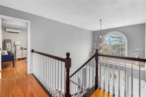 14 Canton Court Cranston RI 02921