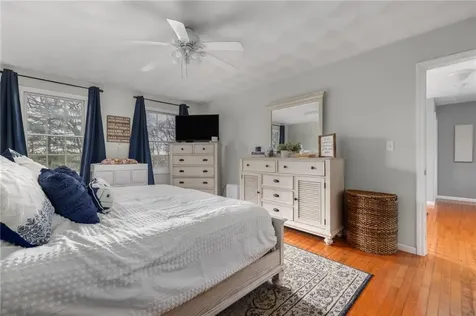 14 Canton Court Cranston RI 02921