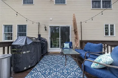 14 Canton Court Cranston RI 02921