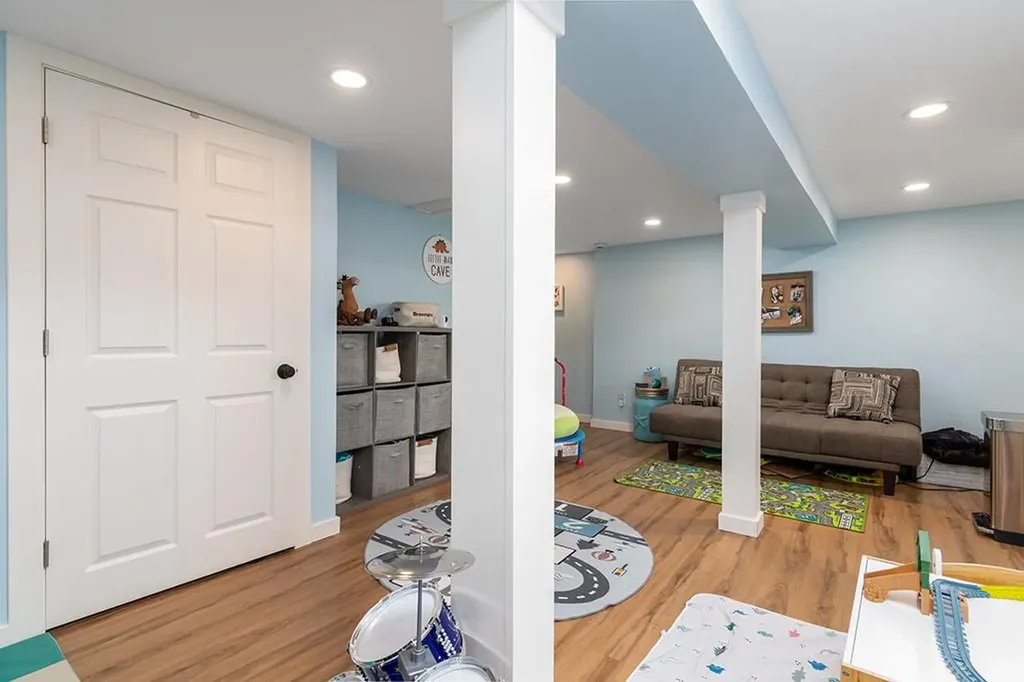 58 Alfred Avenue Johnston RI 02919