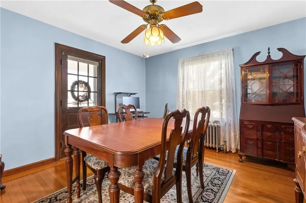 381 Auburn Street Cranston RI 02910