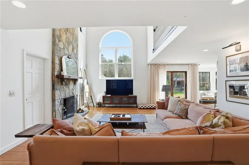 564 Hopkins Hill Road West Greenwich RI 02817