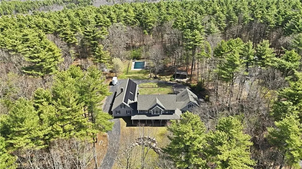 564 Hopkins Hill Road West Greenwich RI 02817