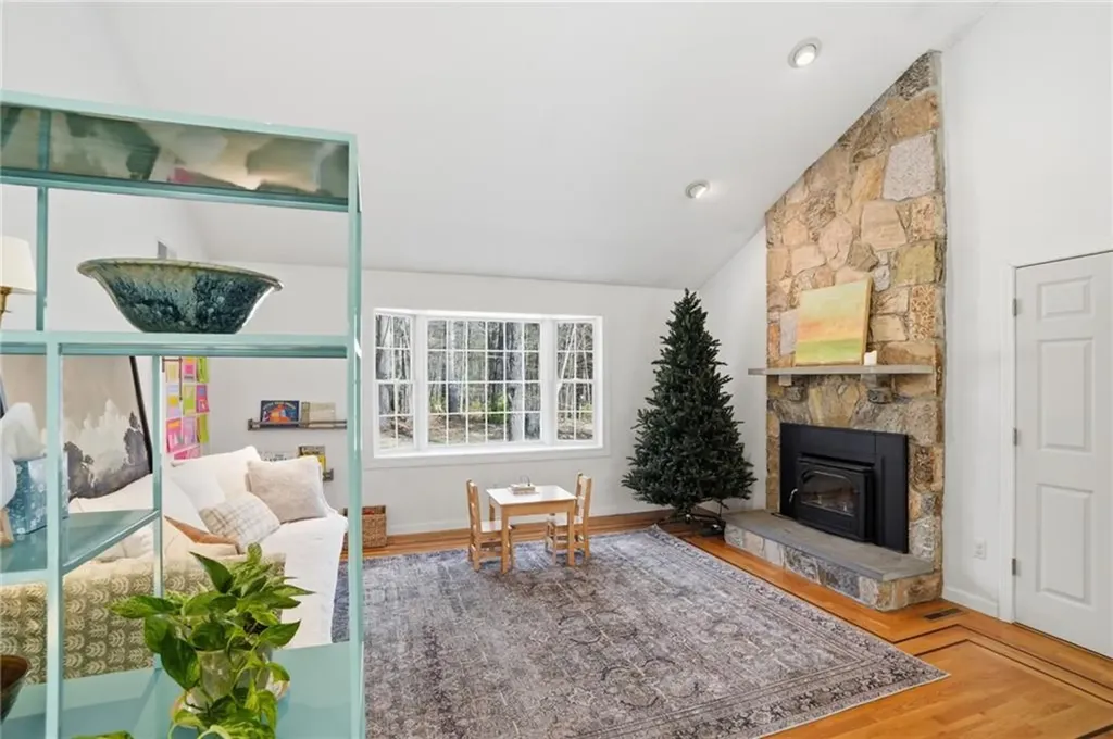 564 Hopkins Hill Road West Greenwich RI 02817