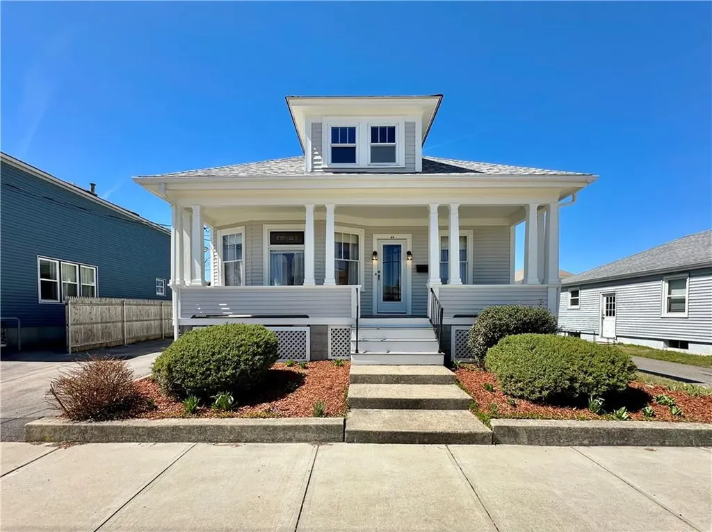 44 Bellevue Avenue Pawtucket RI 02861