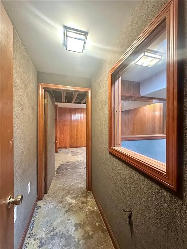 44 Bellevue Avenue Pawtucket RI 02861