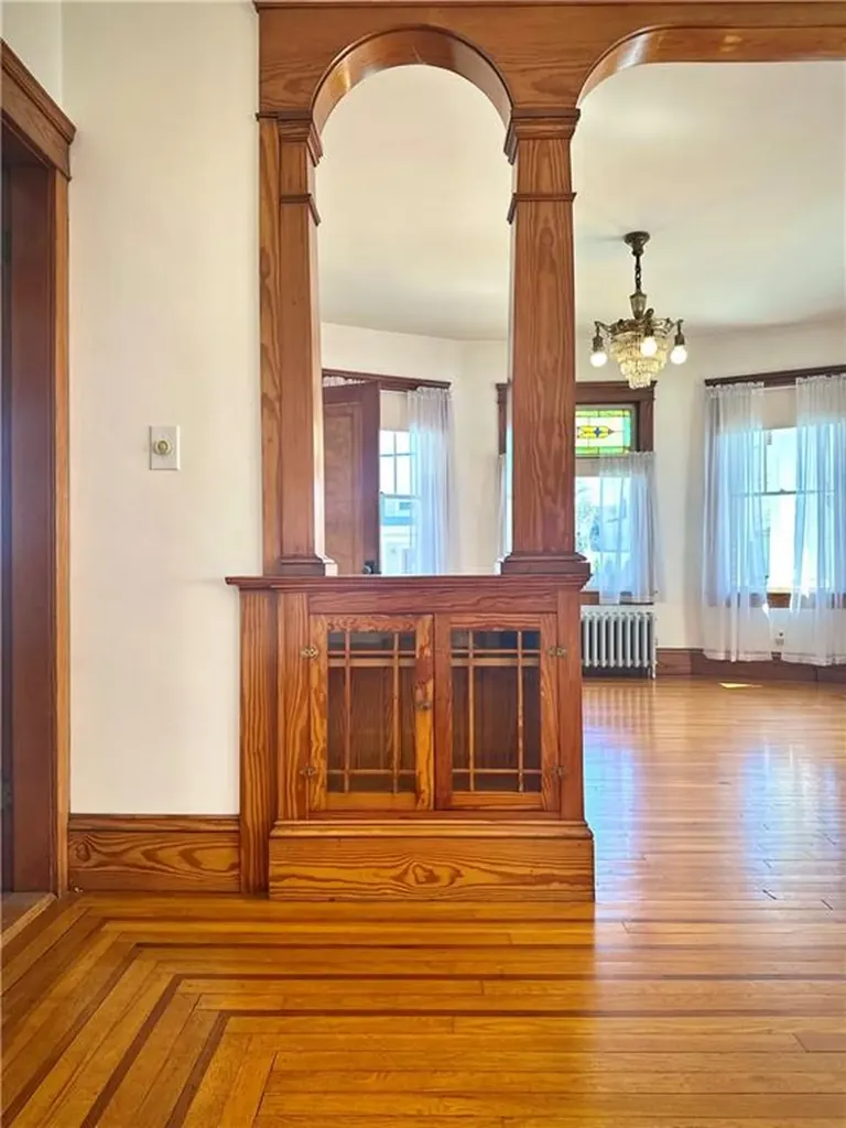 44 Bellevue Avenue Pawtucket RI 02861