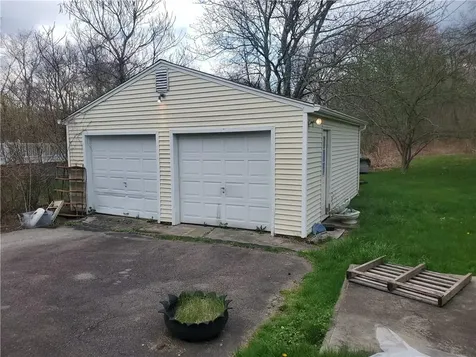 10 Young Avenue Warwick RI 02889