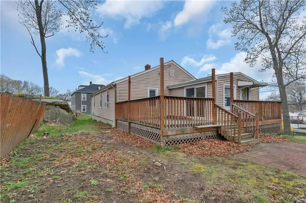 204 Talcott Street Woonsocket RI 02895