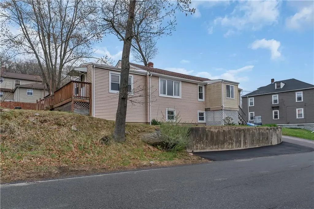 204 Talcott Street Woonsocket RI 02895