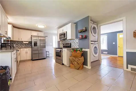 82 Patton Road Woonsocket RI 02895