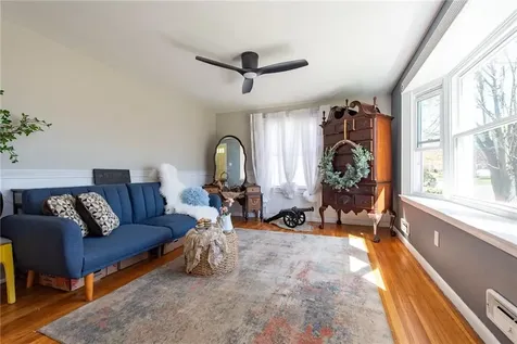 82 Patton Road Woonsocket RI 02895