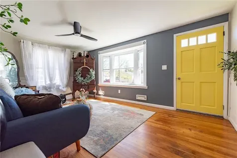 82 Patton Road Woonsocket RI 02895