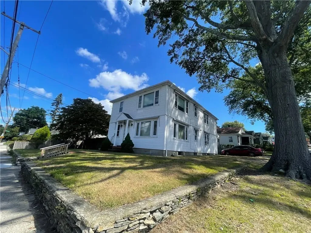 463 Sharon Street Providence RI 02908