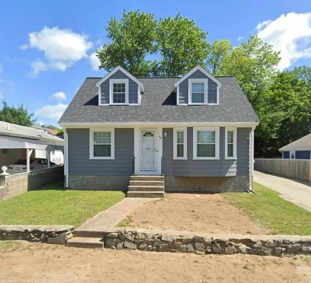 49 Francis Avenue Pawtucket RI 02860