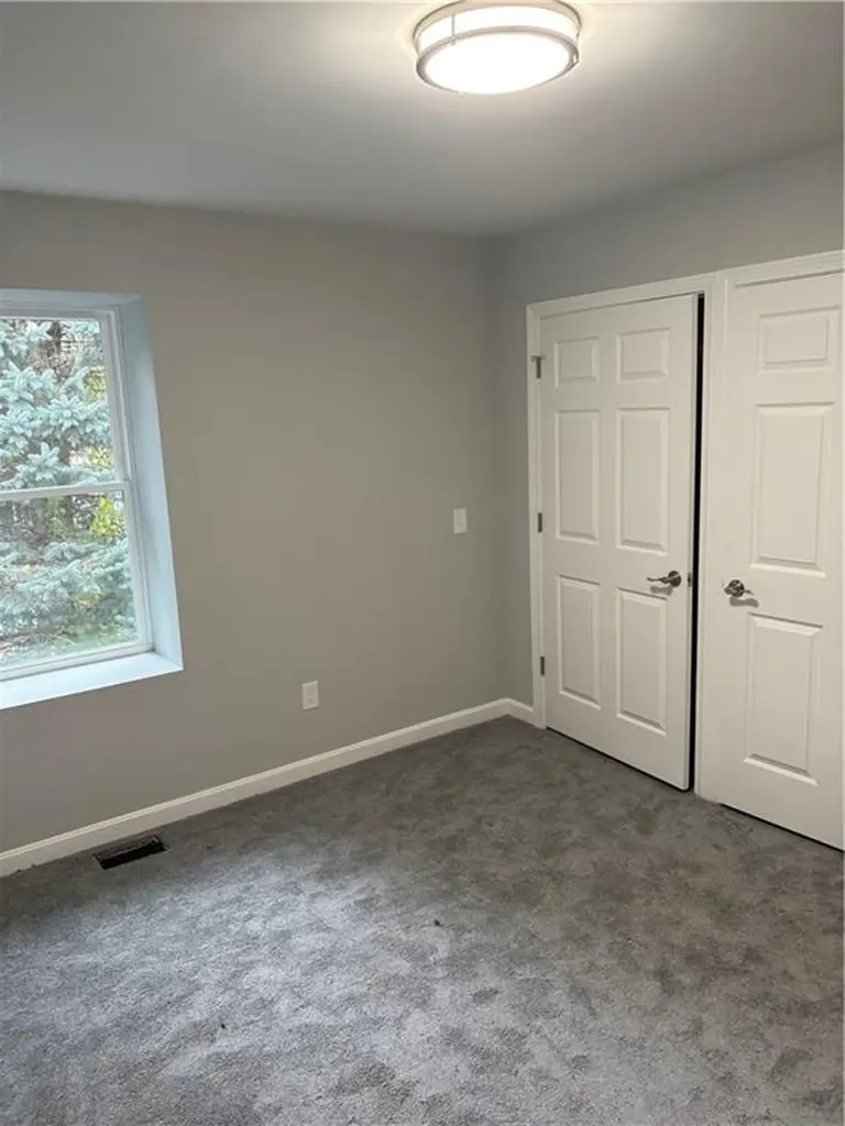 184 Avenue C Woonsocket RI 02895