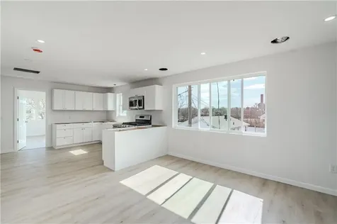 31 Newbury Street Providence RI 02904